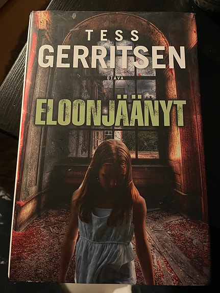 Tess Gerritsen Eloonjäänyt kirja