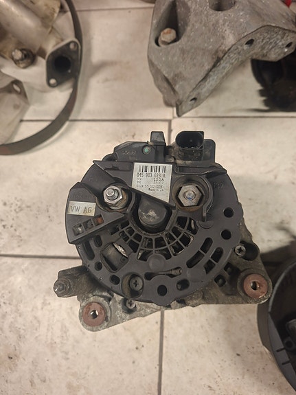 Vw polo 1.4 TDI 59kw laturi