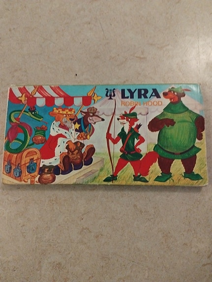 Lyra Robin Hood Disney värikynät