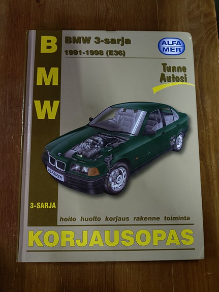 BMW E36 korjausopas