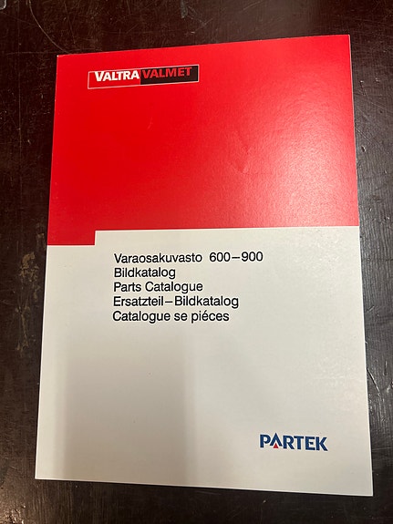 Valtra Valmet varaosakuvasto 600-900