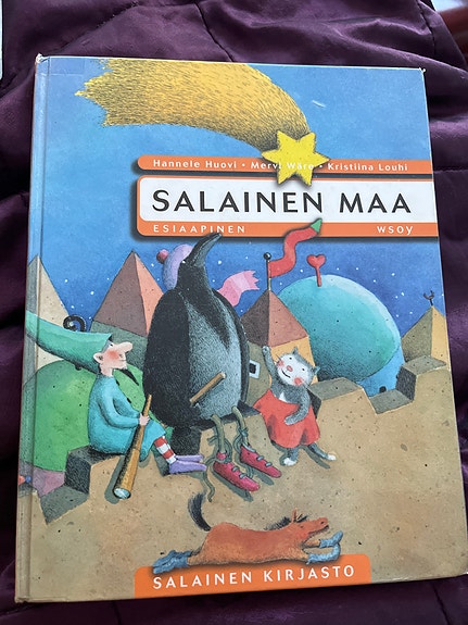 Salainen Maa esiaapinen