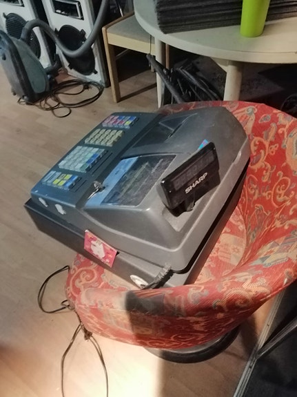 Product image 2 of 6