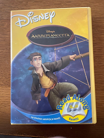 Disney Aarreplaneetta äänikasetti ja kirja
