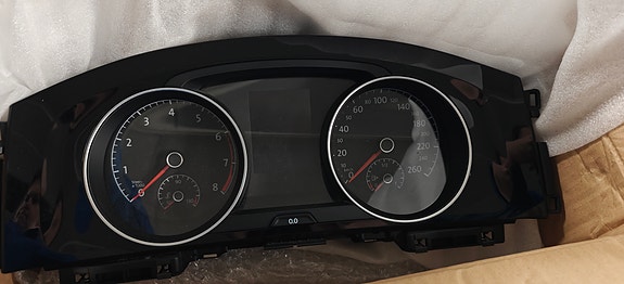 Volkswagen Golf 7 mittaristo Highline