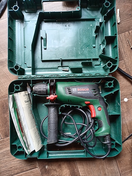 Bosch porakone iskuporakone