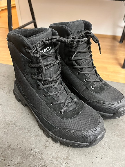 Halti men’s winter boots – black – size 42 (as new)