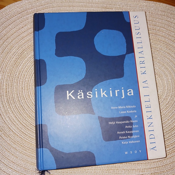 Äidinkieli ja kirjallisuus-käsikirja