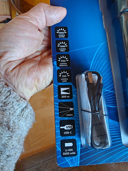 Product image 3 of 6