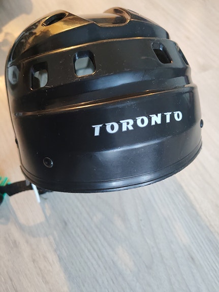 Lasten Toronto jääkiekkokypärä koko 50-55