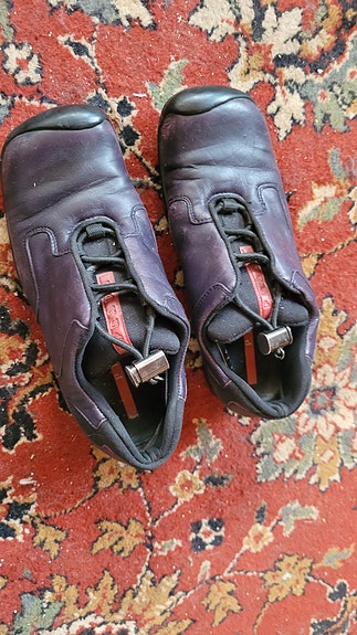 Prada nahkakengät