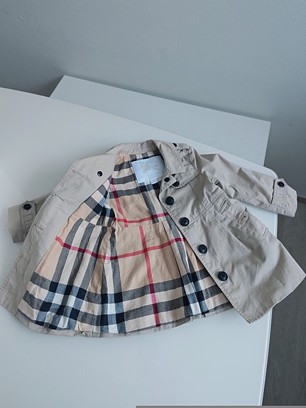 Burberry takki