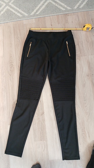 Naisten legginsit koko M