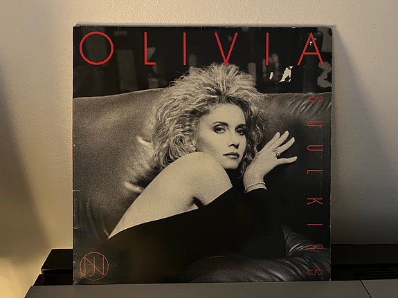 Olivia Newton-John | Soul Kiss
