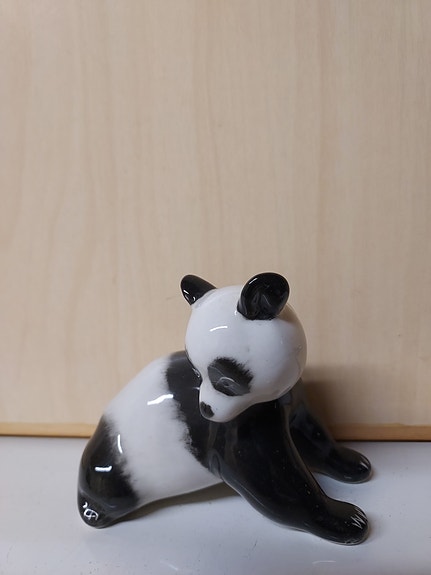 Lomonosov posliini Panda