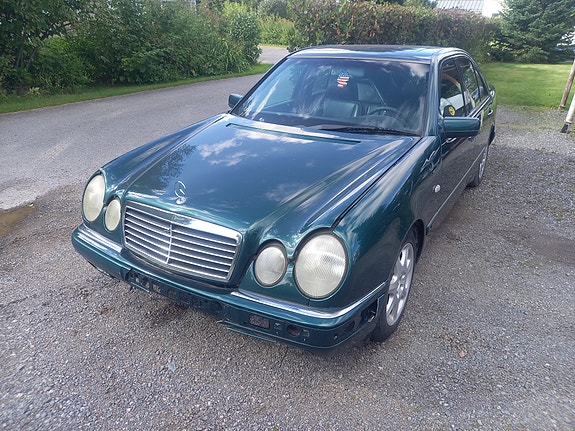 MB E w210 osia