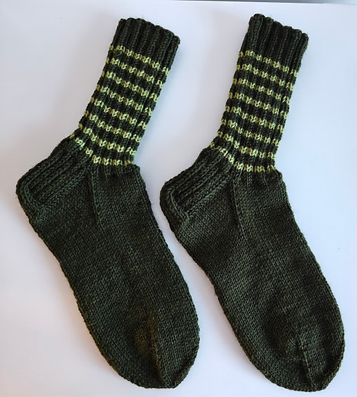Miesten villasukat koko 42-43