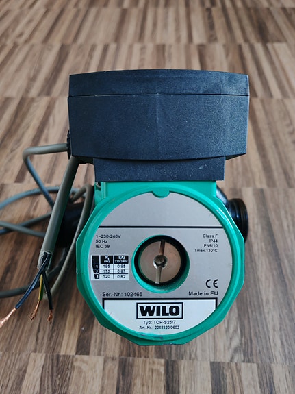 Kiertovesipumppu / lämpöjohtopumppu Wilo top-S25/7