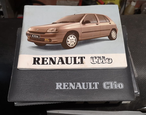 renault clio omistajan käsikirja