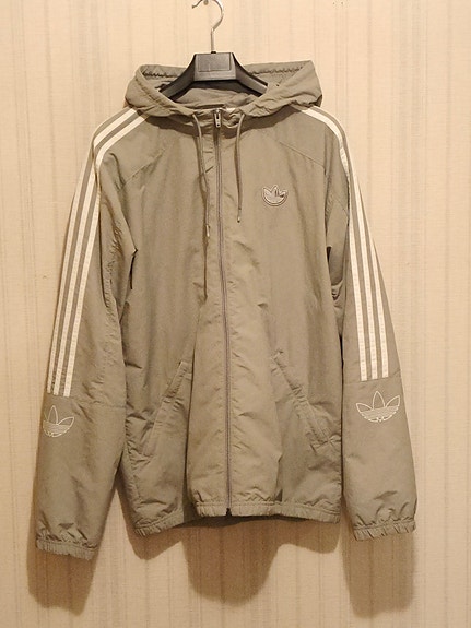 Miesten Adidas kuoritakki