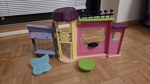Pet shop talo