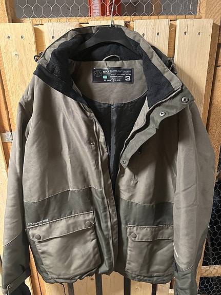 Product image 1 of 5