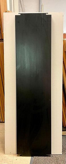 Lundia mustalakka hyllyjä 30x120