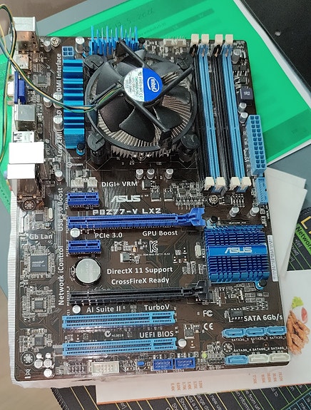 Huippusetti harrastajalle: Intel Core i5-3570K (Unlocked) + ASUS P8Z77-V LX2