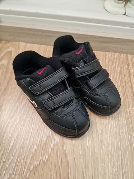 Nike tennarit