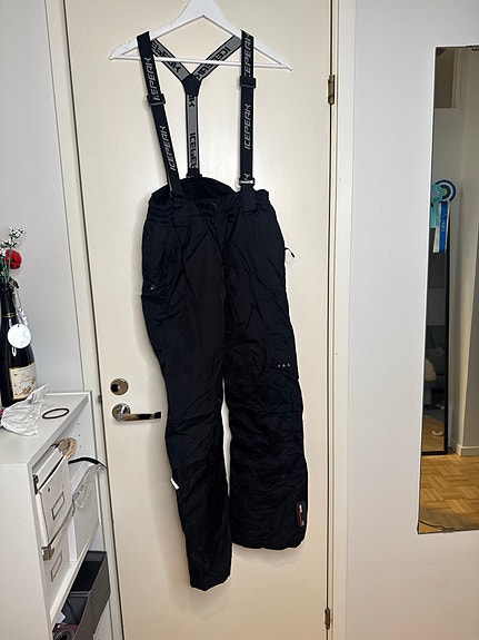 Icepeak toppahousut musta (164cm)