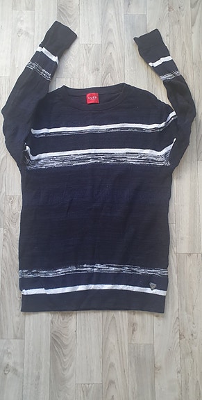 Guess neule