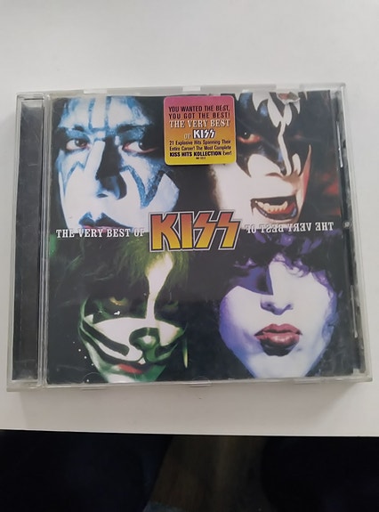 Kiss
