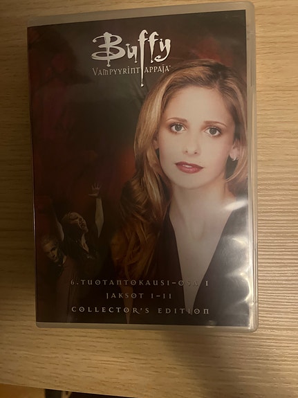 Buffy vampyyrintappaja kausi 6 osa 1 dvd Collectors Edition