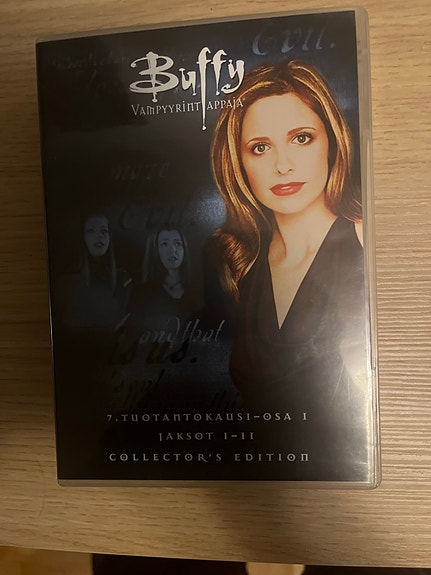 Buffy vampyyrintappaja kausi 7 osa 1 dvd-boksi