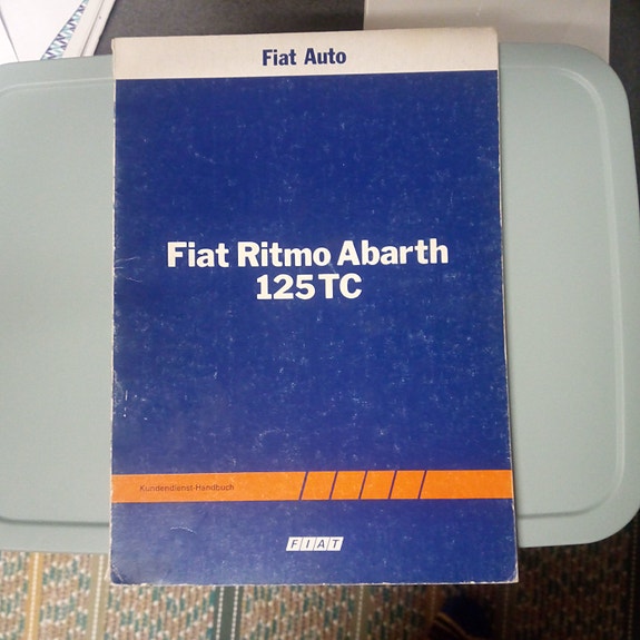 Fiat Ritmo Abarth 125TC korjausohjekirja