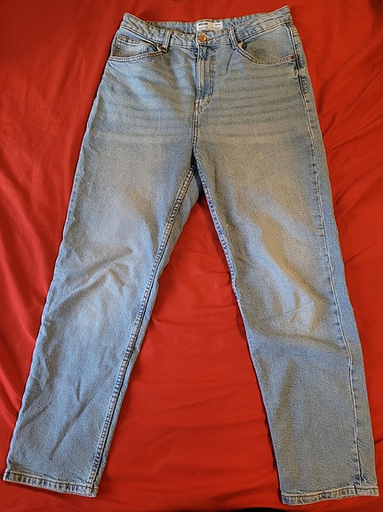 Bershka Mom slim farkut