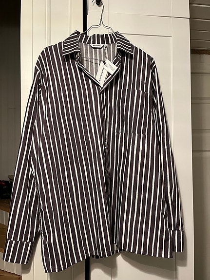 Marimekko Jokapoika paita S ruskeavalkoraita