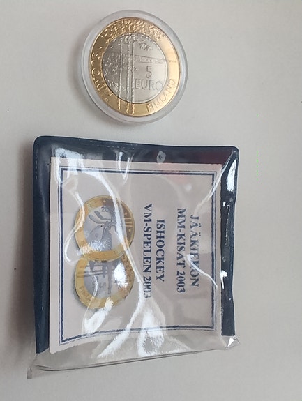 Jääkiekon MM-kisat 2003 5 euron juhlaraha ja kolikkokotelo