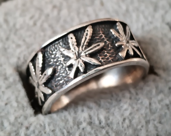Vanha Marihuana Lehti hopeasormus 925