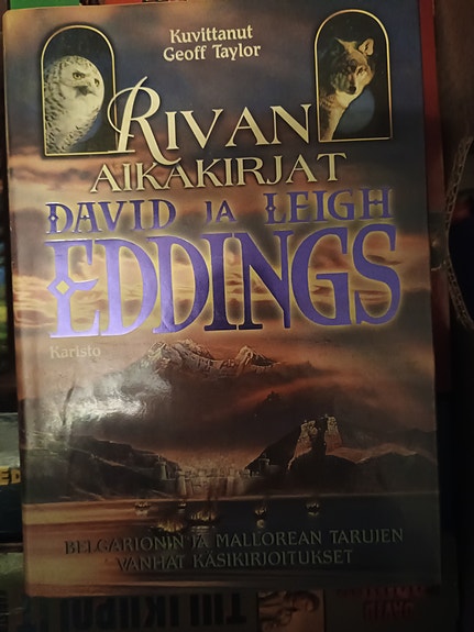David ja Leigh Eddings Rivan aikakirjat kirja