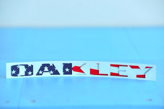 Oakley tarra
