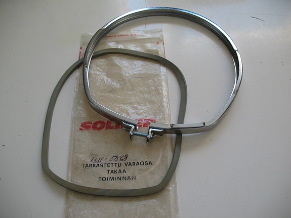 Solifer Etulyhdyn kromi-kehys+lasin-tiiv.(4-speed,SM,SMA) NOS.