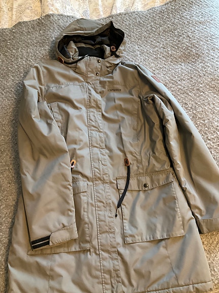 Naisten talvitakki Icepeak 44