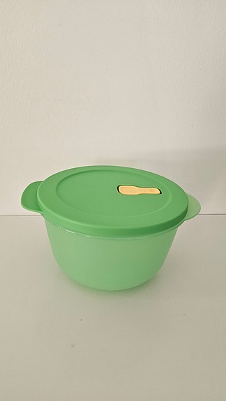 Tupperware CrystalWave mikroastia 2 L