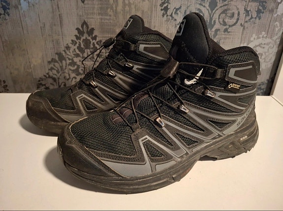 Salomon goretex 39
