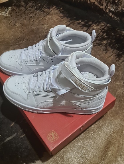 Puma tennarit