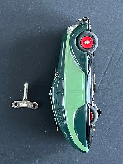 Product image 8 of 10
