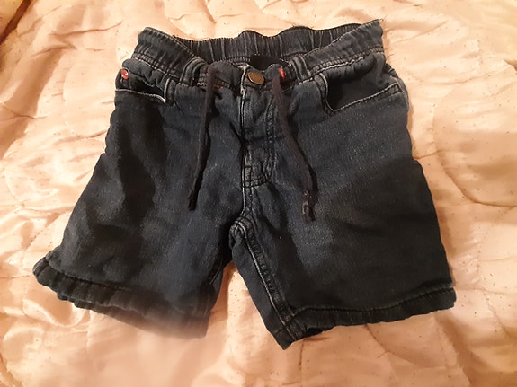 Poikien shortsit 128/134 sininen