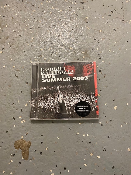 Robbie williams live summer 2003 cd