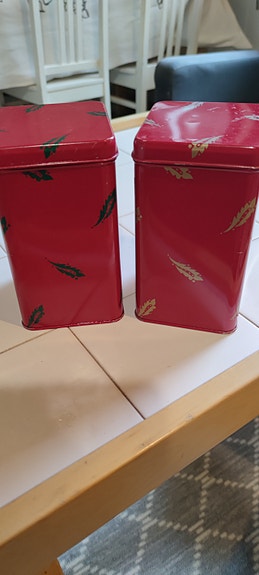 2 kpl Marimekko peltipurkkeja